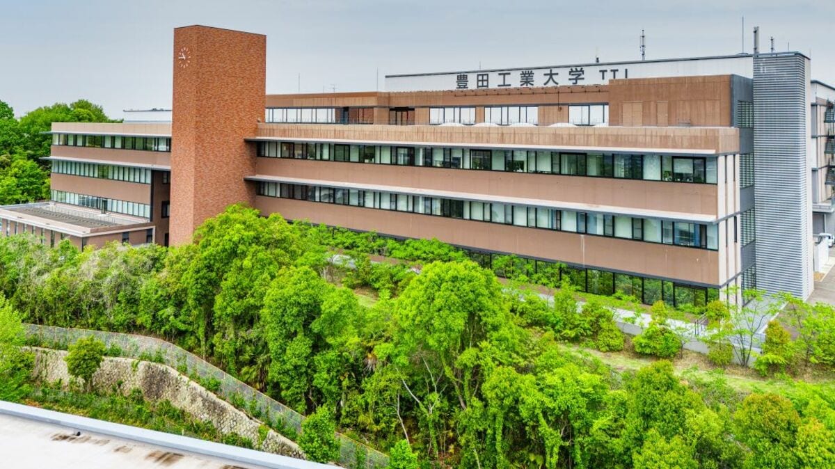 政府、EV補助金を最大85万円に拡充 2025年度から