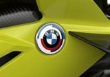 2022年モデルのM1000RR（写真：BMW AG）
