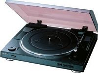 レコードプレーヤーが静かな復権　ＵＳＢで懐かしの音をｉＰｏｄへ