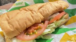 ｢注文方法が複雑で難しそう…｣と不安だった"一児の母"が《サブウェイ推し》になった訳　キッズセットは驚きの神コスパ