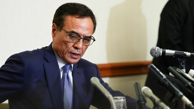 サントリー新浪氏辞任､依存症専門医の｢違和感｣