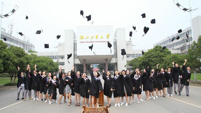中国の大学新卒｢就職戦線｣かつてなく厳しい訳