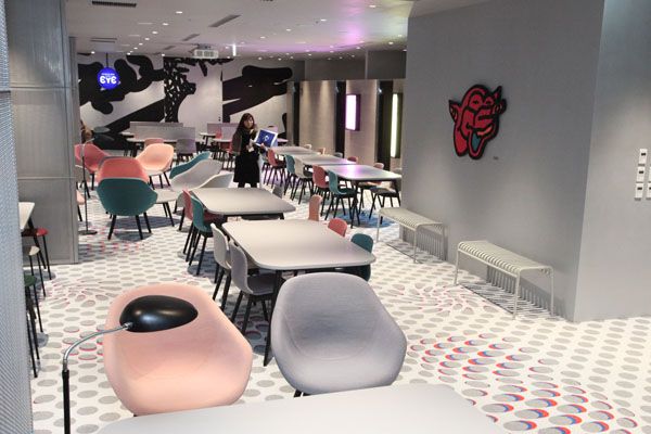 エイベックスが面白いと思う人材や会社が入居できる
