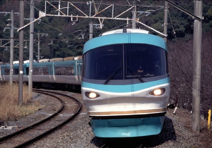 1996年にデビューした283系「オーシャンアロー」