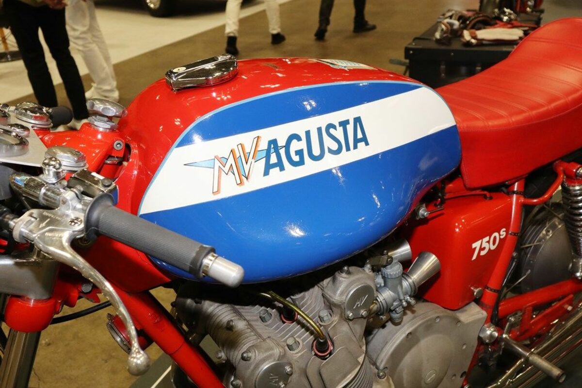 70年代に一世風靡したイタリアの名馬､MVアグスタ｢750スポーツ｣…驚きの2600万円も納得のバックスストーリー | ライフ | 東洋経済オンライン