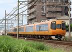 近鉄各線で活躍する汎用特急車両「ACE」