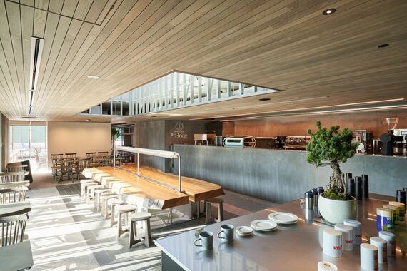 猿田彦珈琲 The Bridge 原宿駅店