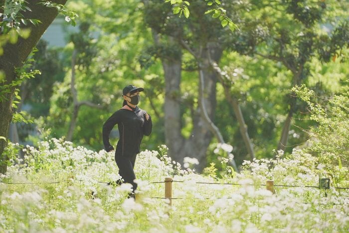 どんなに遅く寝ても、朝早く起きることは苦ではない