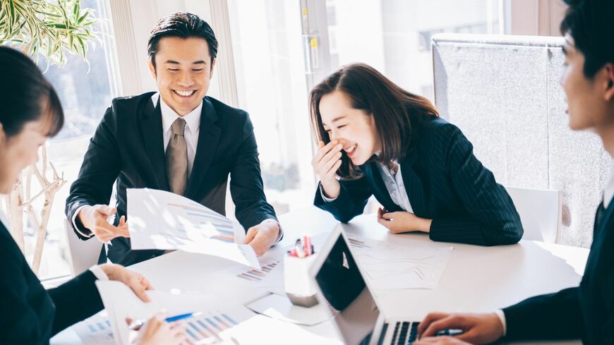 「フォント」の基本を知っておくだけで、作成する資料に差がつくという（写真：Fast&Slow／PIXTA）