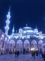 トルコ料理はまじで旨い。筆者的には日本の次に美味しいと感じた。さすが世界3大料理の1つ（筆者撮影）