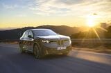 BMW iX3（写真：BMW）
