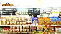 コンビニ市場の”飽和”は近いのか<br /> セブンは出店攻勢、飽和を見据えローソンが新機軸