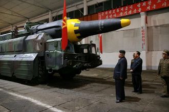 北朝鮮の対話姿勢､核開発の｢隠れみの｣か