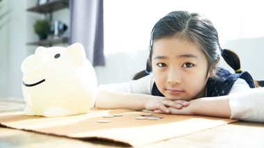 Apple Pay Or Cash: What Kids Are Taught About Money
