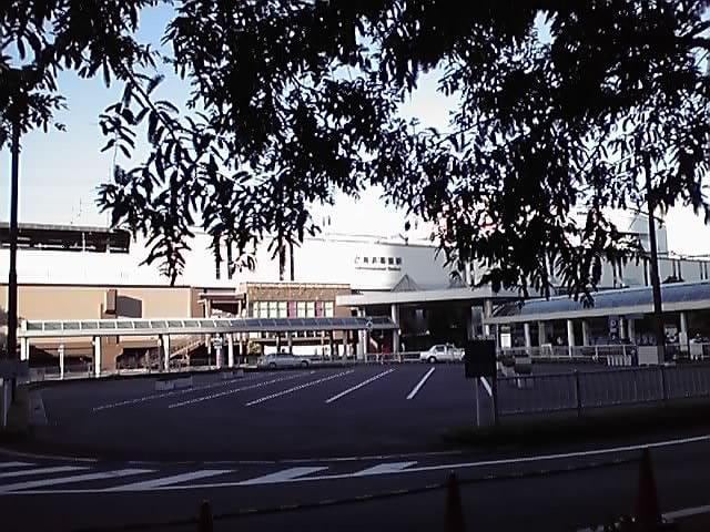 海浜幕張駅