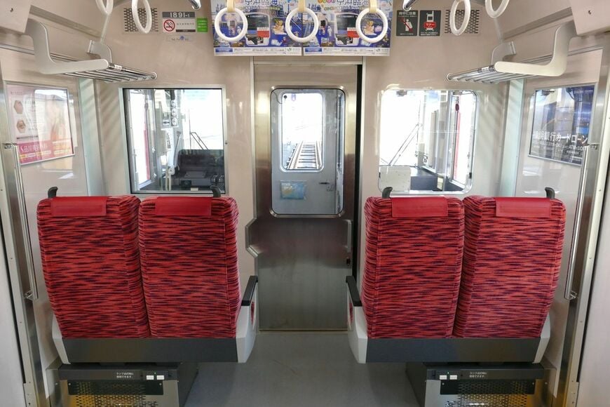 新1000形1890番台で復活した展望席（記者撮影）