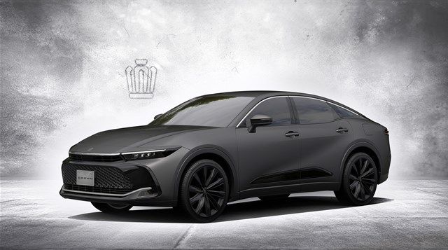THE CROWN 特別仕様車（コンセプトモデル）（写真：トヨタ自動車）
