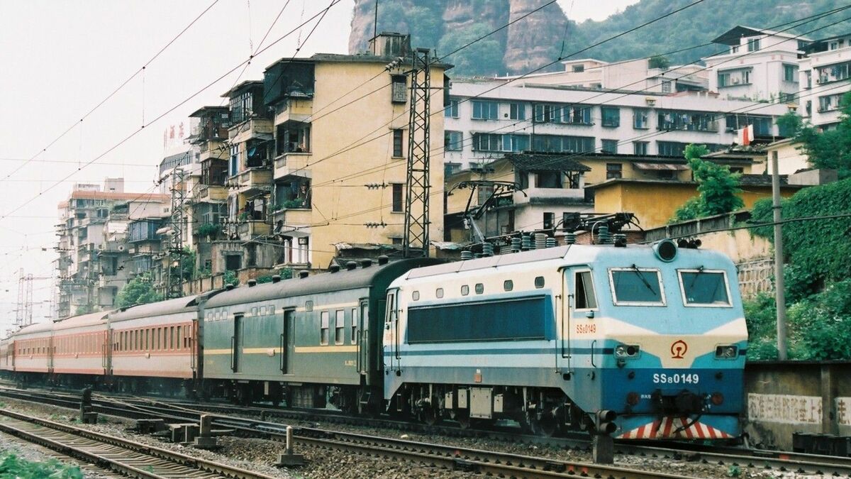 中国高速鉄道｢5万km突破｣消えゆく在来線の面影 大変貌を遂げた