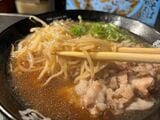 食べれば「すた丼」とわかるオリジナリティが最大の特長だ（筆者撮影）