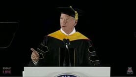〈荒れるアメリカの卒業式〉エリック･シュミットの祝辞へのブーイングが止まらなかった理由…揺れる新社会人の心情