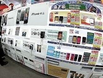 iPhone4Sがとどめ、国内携帯端末メーカーの最終章