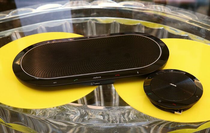 右はUSBタイプで世界シェア50％を誇る410/510