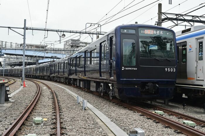 相鉄9000系リニューアル車両