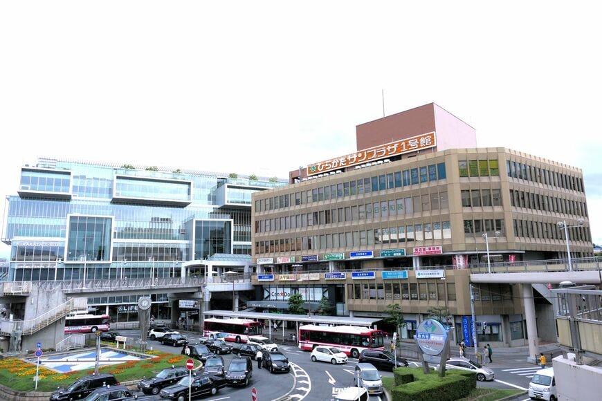 T-SITEとひらかたサンプラザ1号館（記者撮影）