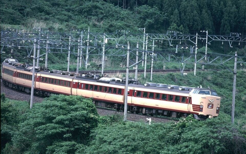 特急つばさや山形新幹線｢板谷峠越え｣列車の記憶 今も昔も難所､日本の 