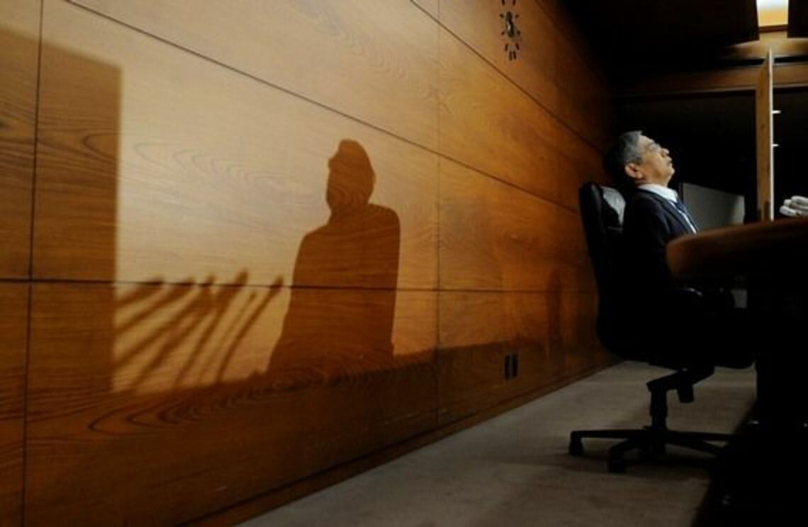 黒田総裁は天才かつ秀才だが、間違っている なぜ無意味な金融緩和をするのか? 小幡績の視点 東洋経済オンライン