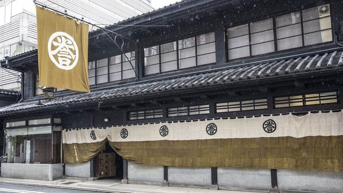 取材で訪れた約285年の歴史を誇る「誉田屋源兵衛」（写真：誉田屋源兵衛株式会社）