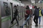 駅での乗降の様子