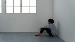 教室で"透明な存在"だった少年…居場所なくし不登校になった彼が､在宅医と始めた"たった5分の外出"でつかんだ未来