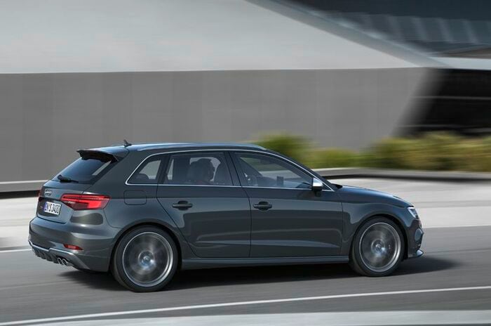 アウディ S3 スポーツバック｜Audi S3 Sportback