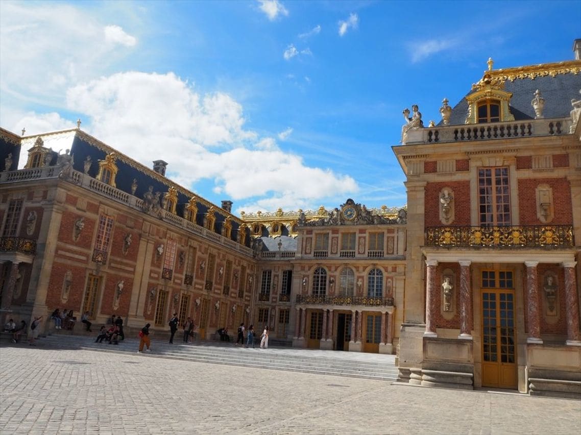「世界で最も豪華な宮殿」と称されるヴェルサイユ宮殿