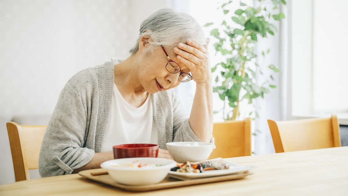 「食べられない」はさまざまな理由で起こるといいます（写真：buritora／PIXTA）