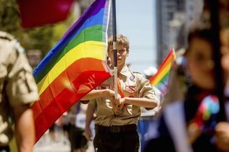 米ボーイスカウト､同性愛者の指導者容認