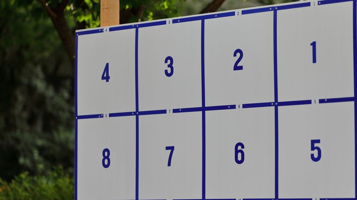 選挙速報の「当確」を出す計算とは（写真：／PIXTA）