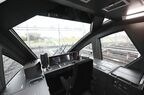 広々とした運転室内