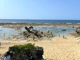 今帰仁村の古宇利島にあるハートロック（編集部撮影）