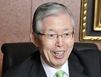永守重信・日本電産社長--365日、朝から晩まで母に教わった全力疾走(上)