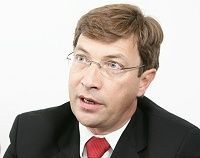 難治性疾患の克服に全力、新薬を世界同時開発--ノバルティス オンコロジー事業部門プレジデント アーヴェ・オプノー