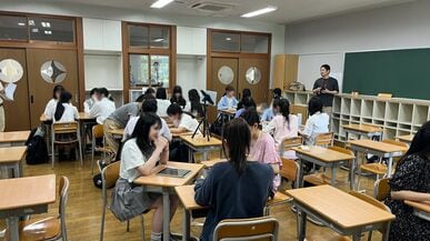 明治創立の女子校が｢通信制｣併設､ 卒業生の筆者も驚いた｢共学化｣ではない選択―きっかけはベテラン教員の切実な願い