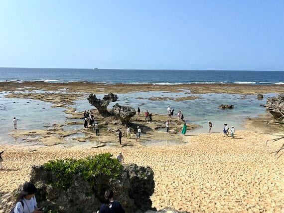 今帰仁村の古宇利島にあるハートロック
