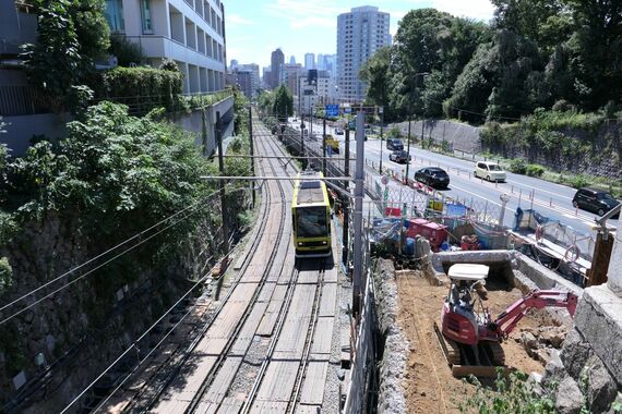 都電荒川線 学習院下付近