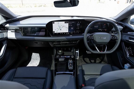 A6アバントe-tronのインテリア