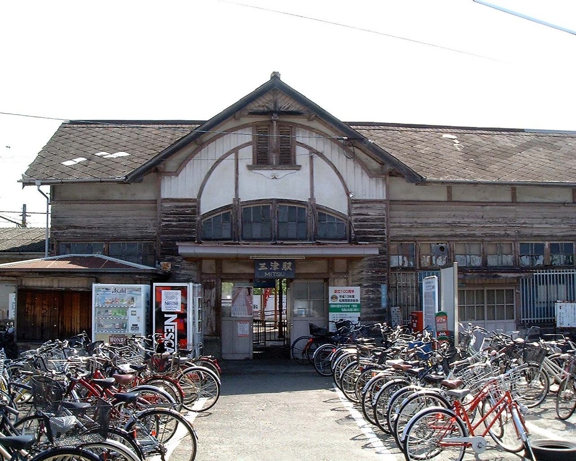 伊予鉄道発足当初の終点だった三津駅の旧駅舎（撮影：南正時）