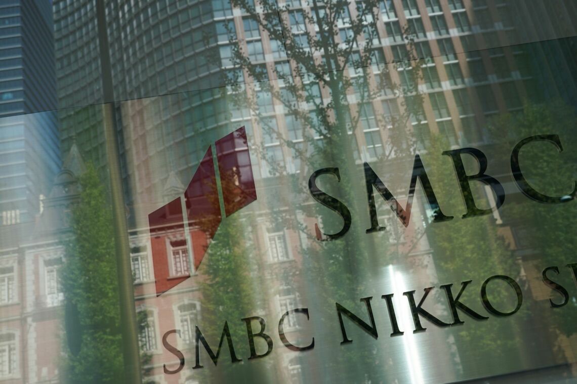 SMBC日興証券の看板Source:Bloomberg