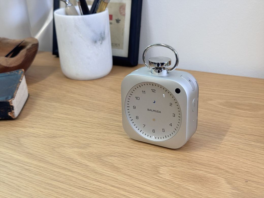 バルミューダ The Clock