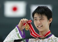 羽生結弦､史上初の｢300点超え｣で優勝 長野のNHK杯､合計322.40点で優勝